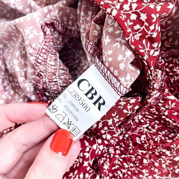 🍋 CBR • Long Sleeve Deep V-Neck Crop Top in Red Floral Shirred Panels Size L - Picture 6 of 7